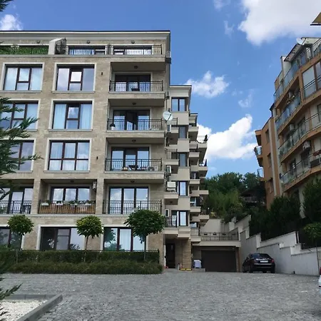 Рубльовка 4 Apartment *