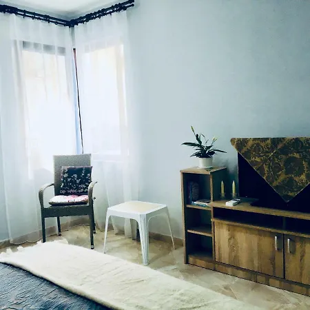 Рубльовка 4 Apartment *